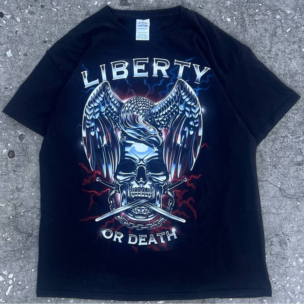 Delta Black Graphic Eagle Skull Tee